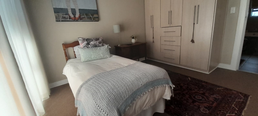 4 Bedroom Property for Sale in Wilkoppies North West